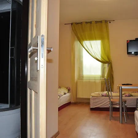 Hotel Dom4you *