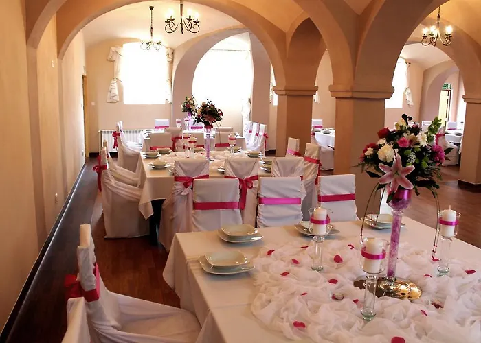 Hotel Dom4you Bogatynia